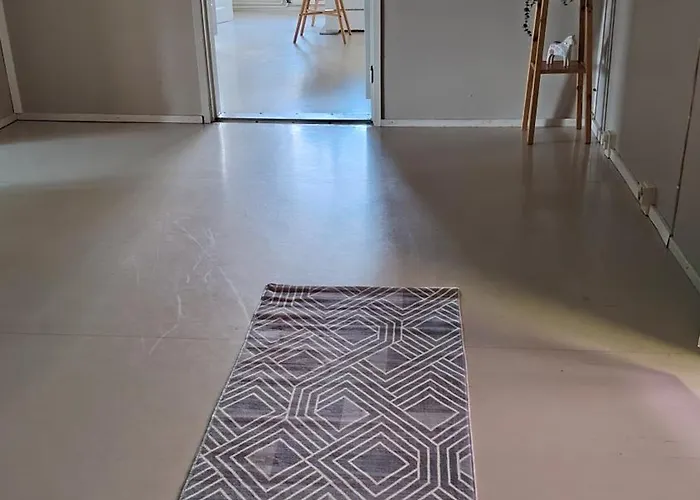 Vanha Hirsikoulun Ylaekerta アパート