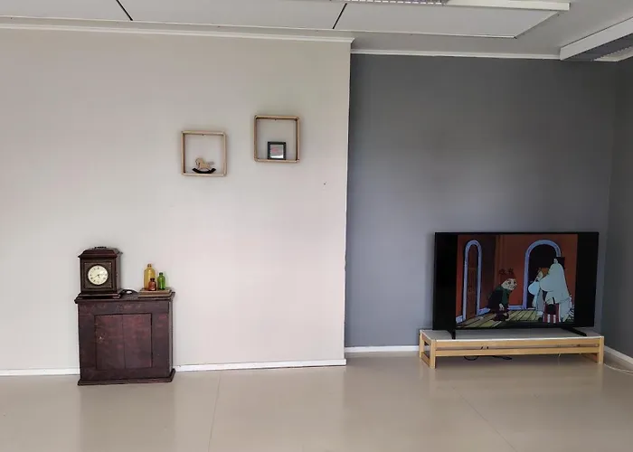 Vanha Hirsikoulun Ylaekerta アパート *